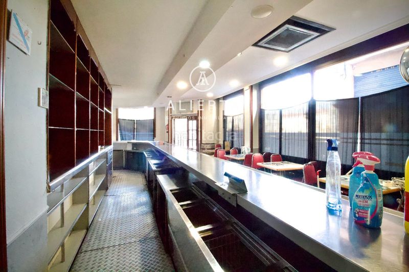 Foto 8c304b9b-6844-4c3d-a3bd-ea741288a052. Local comercial a Oliver Zaragoza