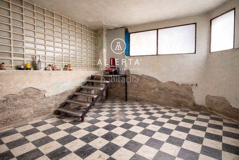 Foto 94e06d10-3d0d-4836-99ff-c0dbe011c829. Local comercial a Oliver Zaragoza