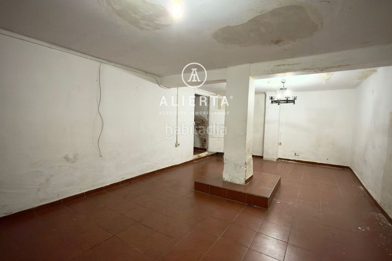 Foto adc3a6c4-2301-41b7-b0f6-3117657355bc. Local comercial a Oliver Zaragoza