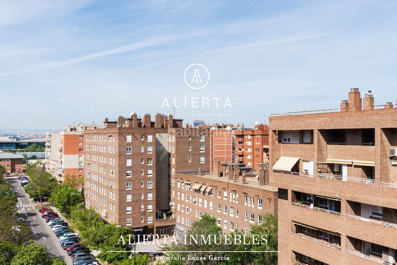 Foto a5c5c1e6-1183-42d3-8a4d-6d4c45e4a25f. Pis amb calefacció aparcament a Ranillas Zaragoza