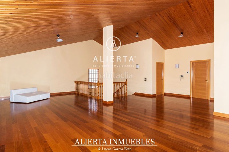 Foto 0e8ae37e-9162-49d0-8929-66206d1c5eb8. Lloguer casa amb calefacció piscina a San Juan de Mozarrifar Zaragoza