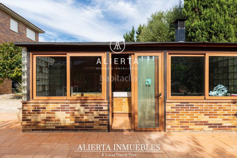 Foto 404f6d69-55c7-4104-883a-d0ca77a76d83. Lloguer casa amb calefacció piscina a San Juan de Mozarrifar Zaragoza