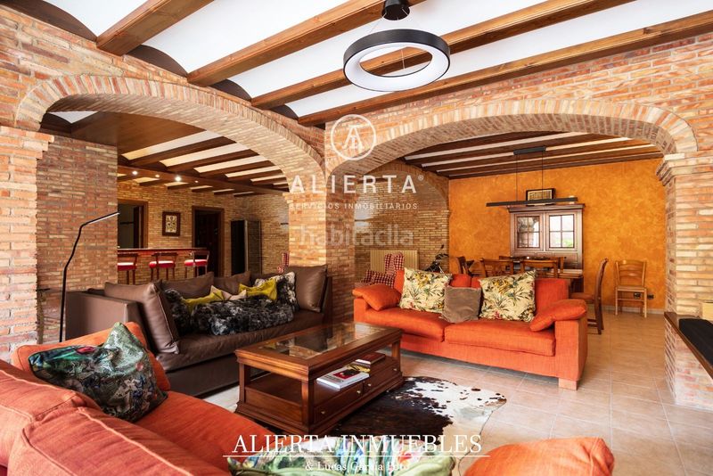 Foto 609f28ac-1039-462d-96ff-5072d617fe2f. Lloguer casa amb calefacció piscina a San Juan de Mozarrifar Zaragoza