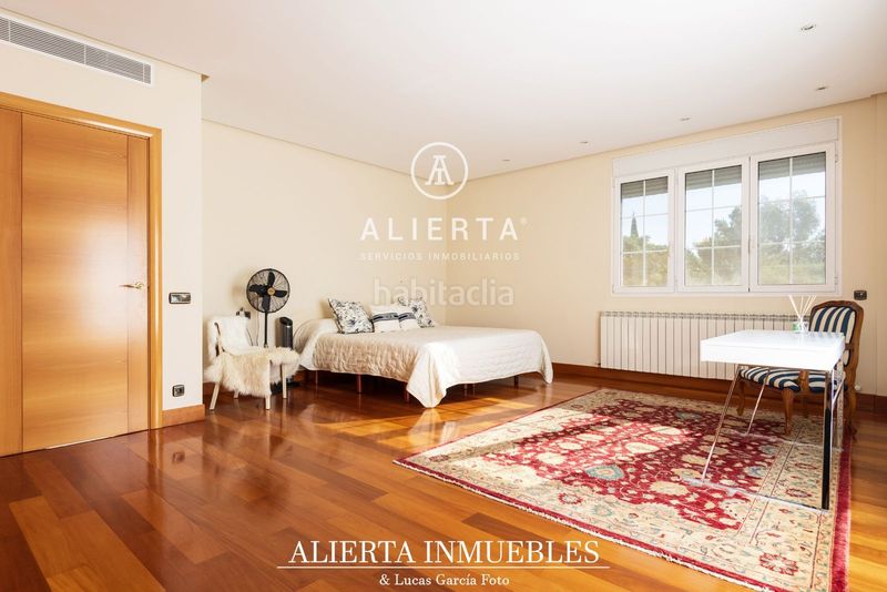 Foto e8c8cd54-c281-45ec-bf44-f97f98b9dfee. Lloguer casa amb calefacció piscina a San Juan de Mozarrifar Zaragoza