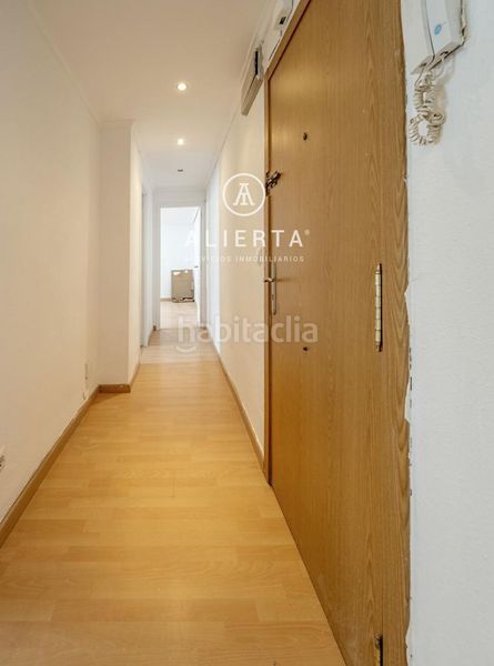 Foto 625ae494-85b0-4b67-b37c-304089bed86b. Piso en La Almozara Zaragoza