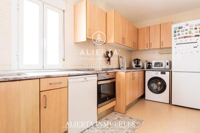 Foto 6a274cbe-d8e0-4458-8b7d-c0ce9dd797ad. Piso calle josé canalejas en Paseo Independencia Zaragoza