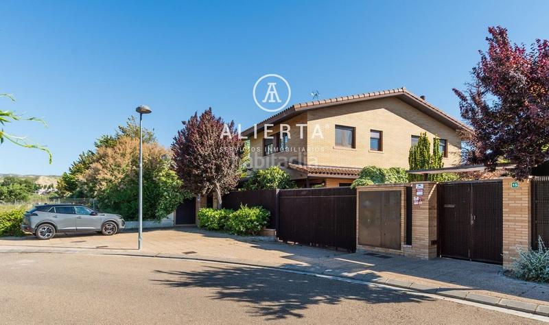 Foto 13a4e020-3a86-408d-98d7-0630c6bd71c1. Chalet calle muel cuartesanta fé en Cuarte de Huerva