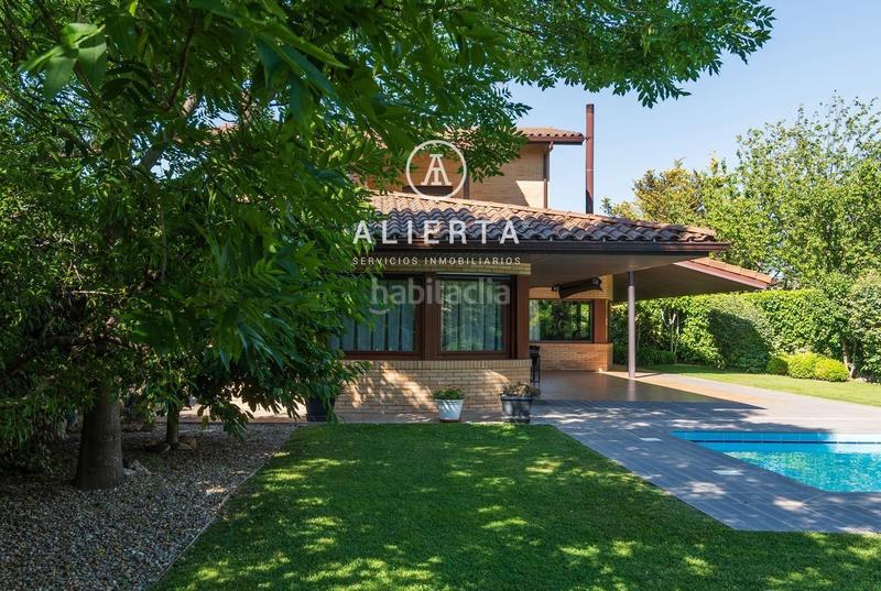 Foto 25ab9d11-3a64-4098-a9eb-4fe00340fb6b. Chalet calle muel cuartesanta fé en Cuarte de Huerva