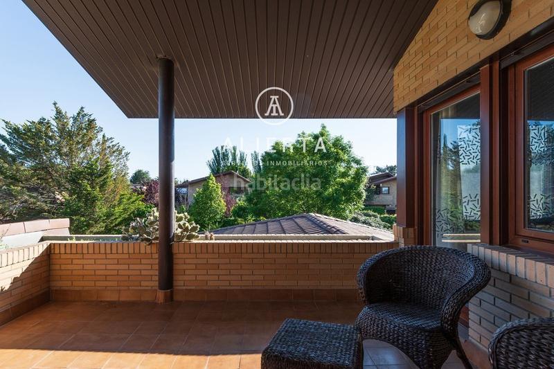 Foto 28f084b8-5b89-42bd-a750-98a68f7ae62c. Chalet calle muel cuartesanta fé en Cuarte de Huerva