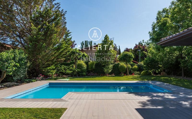 Foto 32c34f0d-93ae-4330-96b6-c8e0404b64d9. Chalet calle muel cuartesanta fé en Cuarte de Huerva