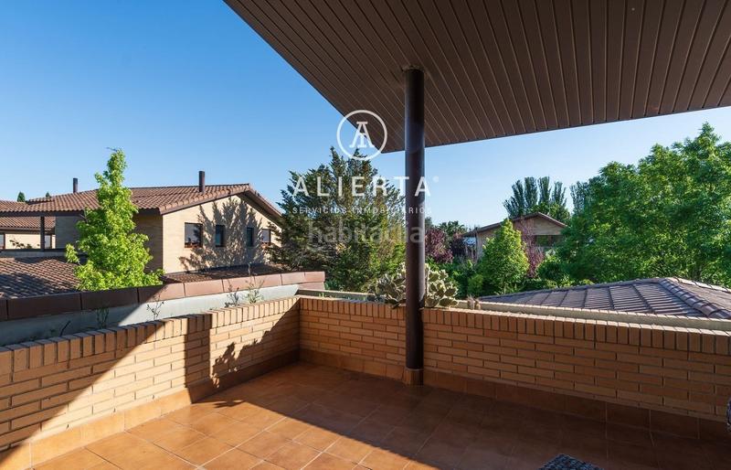 Foto 4471cea6-6646-42ce-8135-7aac7134ed9a. Chalet calle muel cuartesanta fé en Cuarte de Huerva