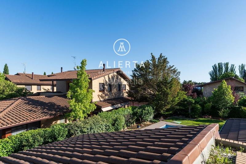 Foto 97d00ddb-b4ec-4e74-89ac-8c6397554151. Chalet calle muel cuartesanta fé en Cuarte de Huerva