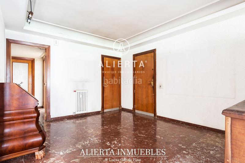 Foto 5d9b1b36-f9a6-43bb-b285-8ac424aa3a69. Pis amb calefacció aparcament a Paseo Sagasta Zaragoza