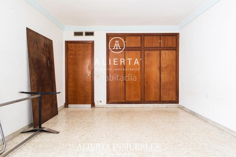 Foto 91a77504-6240-4cbe-b4b8-ea63c1eb8d51. Pis amb calefacció aparcament a Paseo Sagasta Zaragoza