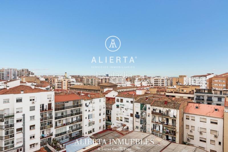 Foto aa48e6c9-a549-44c8-a937-38b0dc5c161f. Pis amb calefacció aparcament a Paseo Sagasta Zaragoza