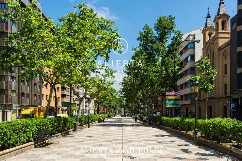 Foto f53a871d-4180-4989-ac98-930c38fb48bd. Pis amb calefacció aparcament a Paseo Sagasta Zaragoza