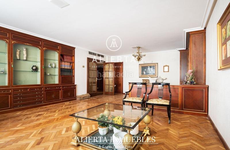 Foto 4ba7fede-572c-4cc1-8660-a77ae41cad93. Pis amb calefacció aparcament a Paseo Independencia Zaragoza