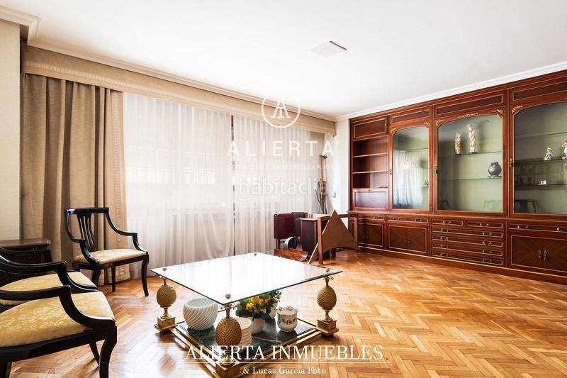 Foto f5cb9d87-78cf-409c-8576-bbc8b6063bd3. Pis amb calefacció aparcament a Paseo Independencia Zaragoza