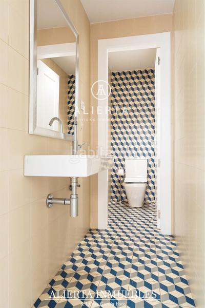 Foto 00a3c68b-5c6f-4967-afb5-ff243597e9ee. Piso calle almagro iiiii en Doctor Cerrada Zaragoza