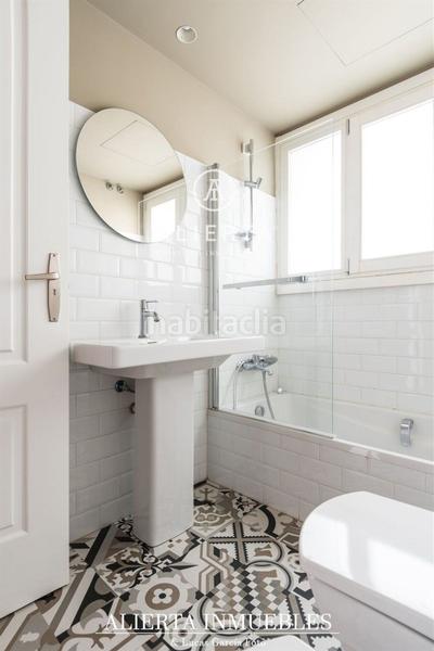 Foto 3b139b01-92fc-4a3d-b4aa-fe5a5dd63ddb. Piso calle almagro iiiii en Doctor Cerrada Zaragoza