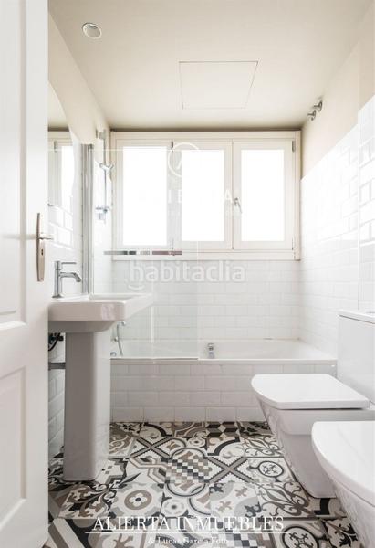 Foto 47d6626e-77d8-4d72-bd95-1327ea2bf8a1. Piso calle almagro iiiii en Doctor Cerrada Zaragoza