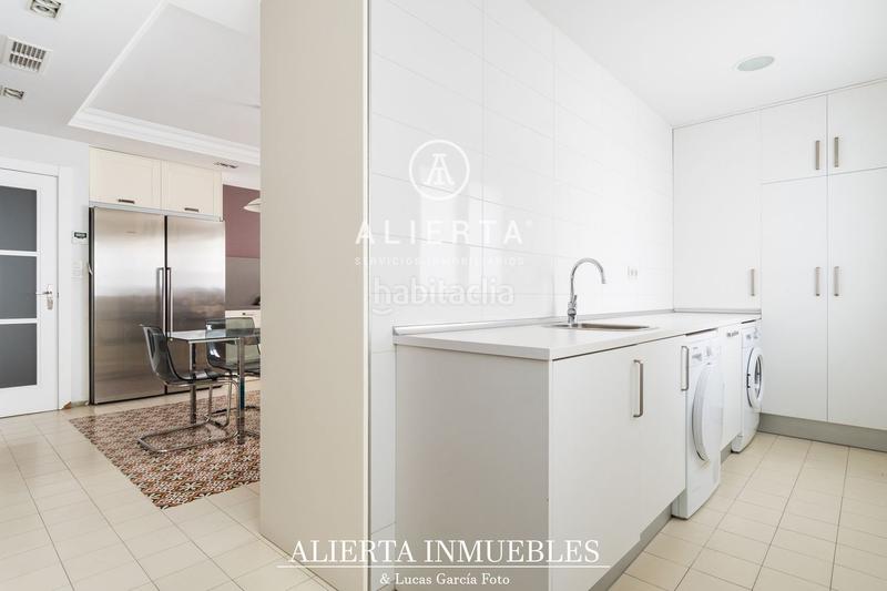 Foto 788cb05e-6be7-444a-83d8-07acc1682c3a. Piso calle almagro iiiii en Doctor Cerrada Zaragoza