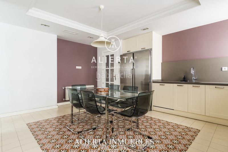 Foto f8fadbec-3002-4ef3-aefa-092b5af60dee. Piso calle almagro iiiii en Doctor Cerrada Zaragoza