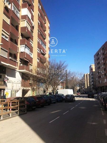 Foto 14ee2222-3ddc-430f-9f70-70eae6db8216. Alquiler local comercial local terrazas de cuellar en Zaragoza