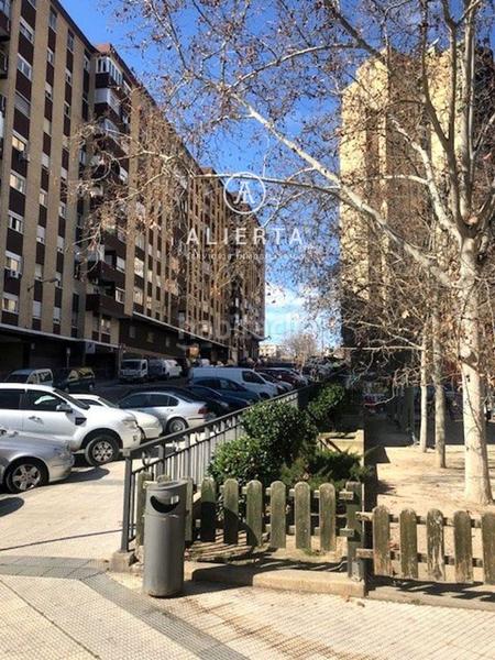 Foto 803cddc3-219c-42c7-b3fb-c2b433f5d475. Alquiler local comercial local terrazas de cuellar en Zaragoza