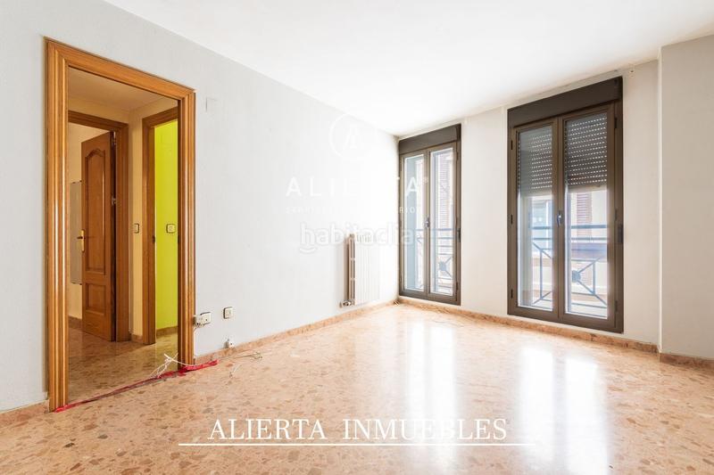 Foto 153a10a0-3842-4d74-accb-c4819c8ecef1. Flat with heating parking in Alfonso Zaragoza
