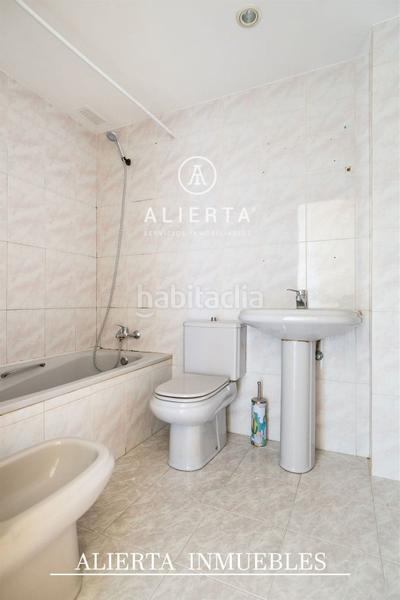 Foto b11263a5-f746-47e0-b01c-71896aaefe35. Flat with heating parking in Alfonso Zaragoza