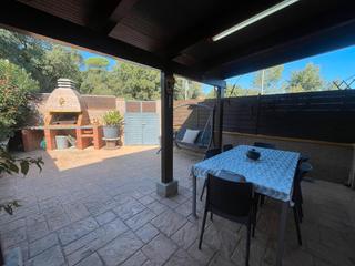 Casa adossada a Caldes de Malavella. ?? casa en venda a la zona de linstitut de caldes de malavella