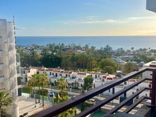 Appartement en Calle las madrigueras 4. Piso en venta en venezuela 53, playa de las amricas, arona
