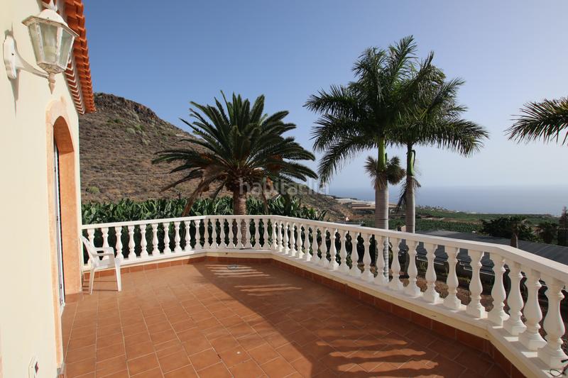 Foto b043c3f4-6443-4067-9487-6023c4857edc. Casale con parcheggio in Acantilados de Los Gigantes Santiago del Teide