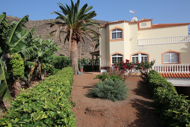 Foto e83d905d-fac9-4e37-b85f-580a1aedf5d4. Casale con parcheggio in Acantilados de Los Gigantes Santiago del Teide