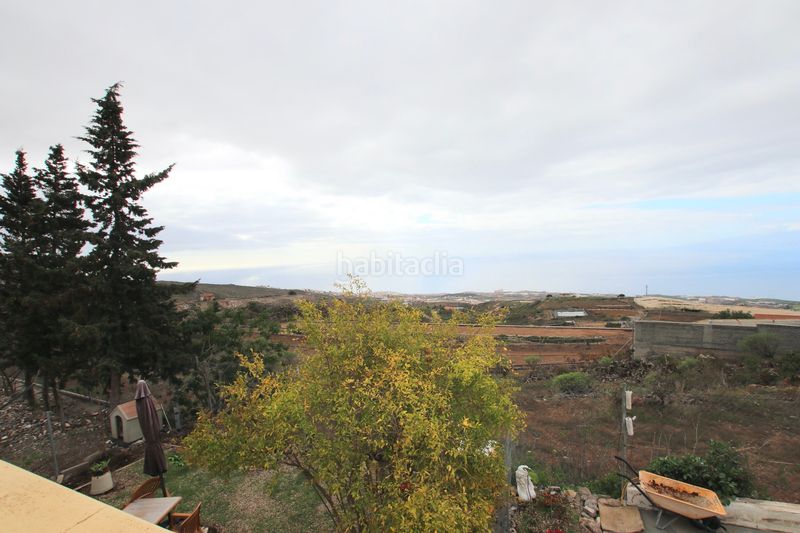 Foto 5eed9715-252f-4388-a6da-f5070fb6a2d4. Xalet amb xemeneia calefacció aparcament piscina a Guía de Isora