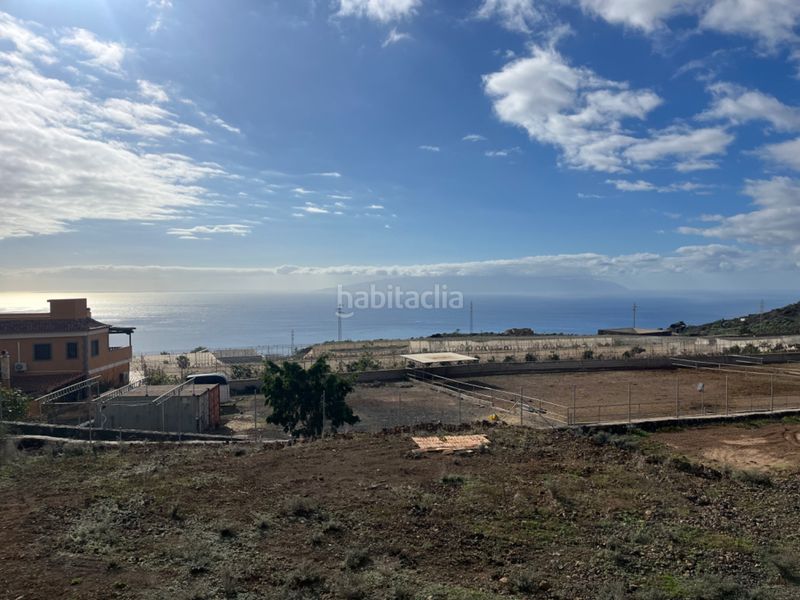 Foto a930cb7d-e91c-4d41-b834-d01f801f9a84. Xalet amb xemeneia calefacció aparcament piscina a Guía de Isora
