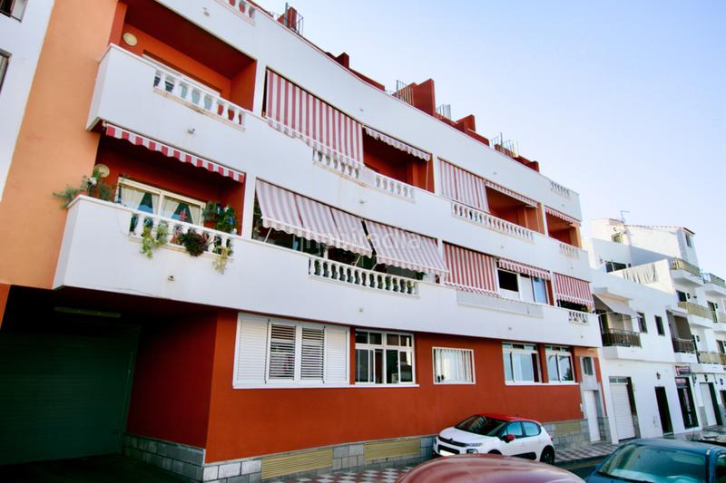 Foto 0f00b448-4927-40fb-94c7-cb3bdecb7e22. Attico in calle la vigilia 24 in Puerto de Santiago Santiago del Teide