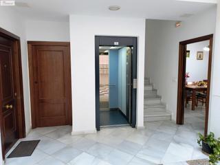 Rez-de-chaussée  Calle alcazaba. Piso en planta baja