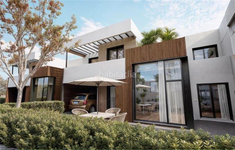 Foto 8dbebb5a-2970-48f9-b313-d5105a9ac4b8. Chalet 199m<sup>2</sup> with heating parking pool in Numancia - San Fernando Santander