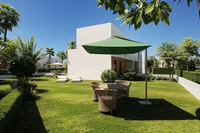 Foto 07adb0ee-5605-4725-bb8b-173b3bc62dd4. Semi detached house 198m<sup>2</sup> with parking pool in Sancibrián Santa Cruz de Bezana