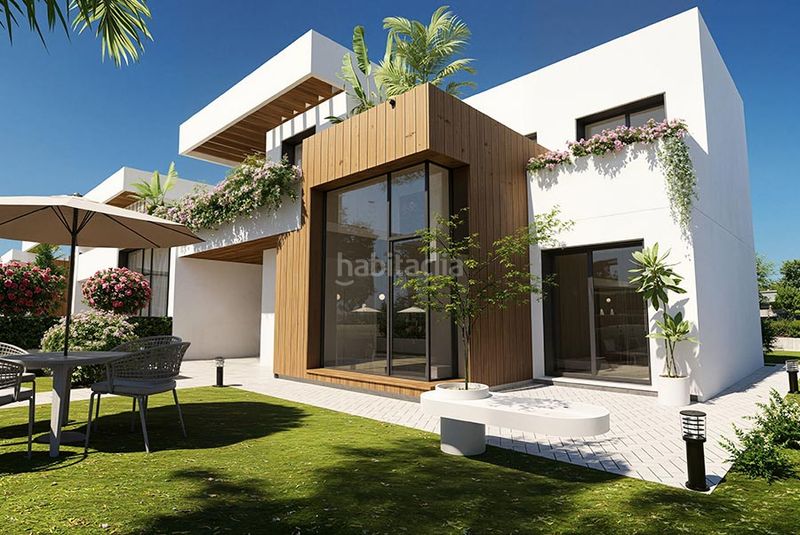 Foto f19a3c3e-c639-4389-ac3d-a6164721e7f2. Semi detached house 198m<sup>2</sup> with parking pool in Sancibrián Santa Cruz de Bezana