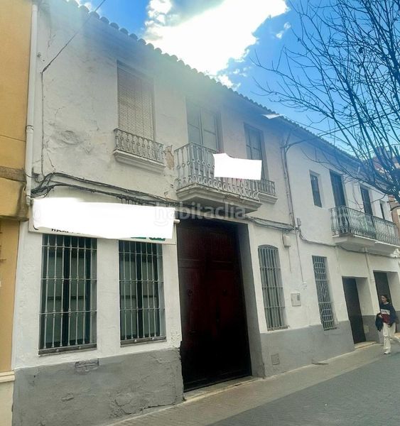 Foto dd21e792-41ad-4f0e-9fe7-07bd849c7885. Casa adossada a Catarroja