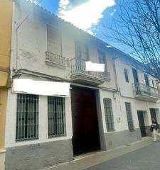 Casa a Catarroja. Casa de pueblo en catarroja. posibilidad de construccion de bajo