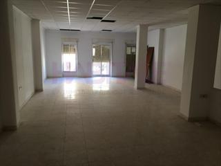 Miete Büro in Alfafar. Oficina en primera planta en la carretera de benetusser muy próx