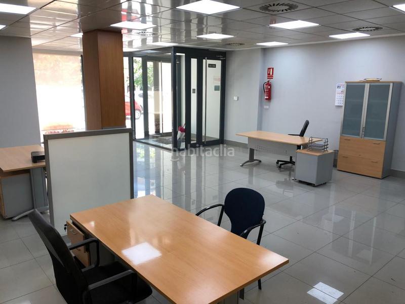 Foto 35382045-75ed-43ed-8db3-56dc50e81118. Location local commercial dans Albal