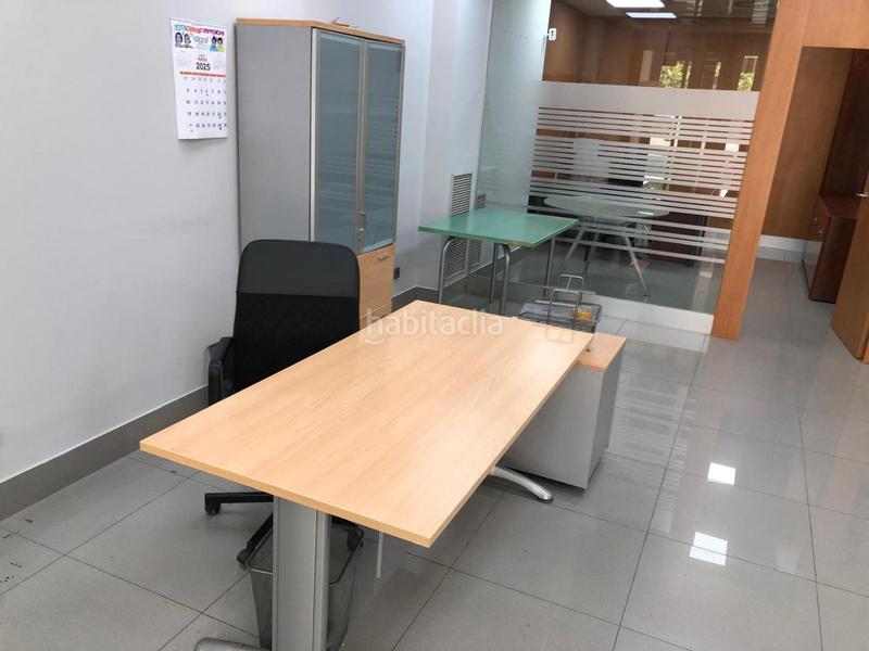 Foto 3610f872-8238-44c2-92eb-04abc239270f. Location local commercial dans Albal