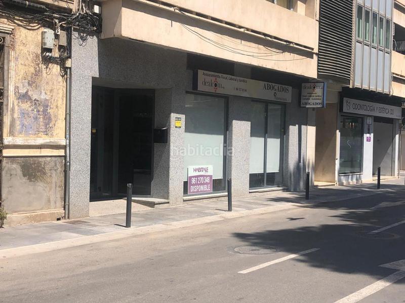 Foto 4d785ba6-311b-40e7-a9dc-dd9b121f577d. Location local commercial dans Albal