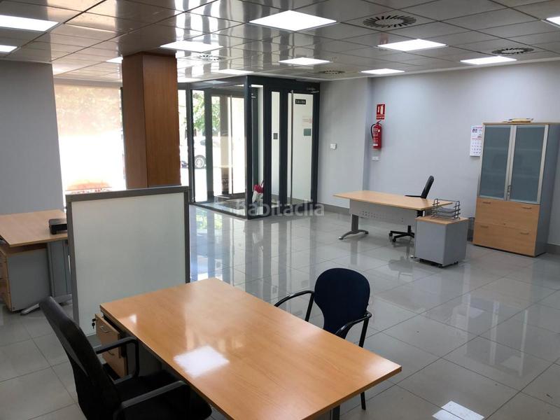 Foto 5df25225-36f4-4e05-90f6-298979f4c9e6. Location local commercial dans Albal