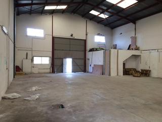 Location Bâtiment à usage industriel à Beniparrell. Se ofrece nave de pequeño tamaño, completamente equipada y en un